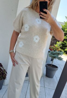 Dzianinowy sweter w Margaretki
